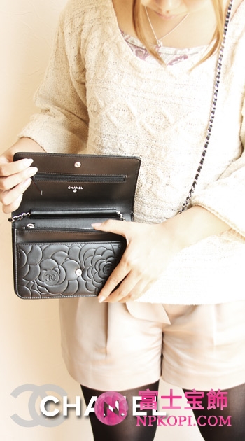 シャネル CHANEL カメリア ラムスキン ショルダーバッグ ブラック＆シルバー A47421AAZXCV